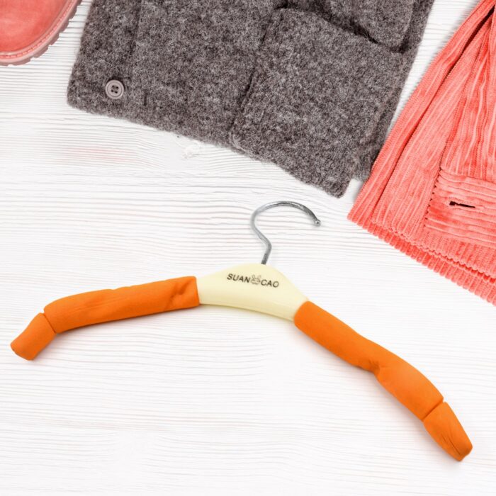 Solid Sponge Hanger Non-Slip Hanger (B Grade / 1 Pc) - Image 3