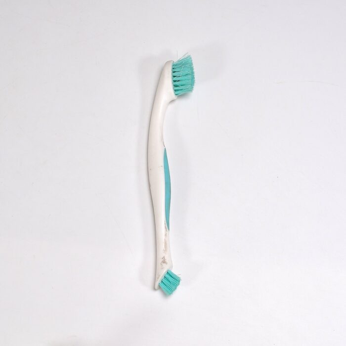 Multipurpose 2 side brush for home and kitchen use. - Image 4
