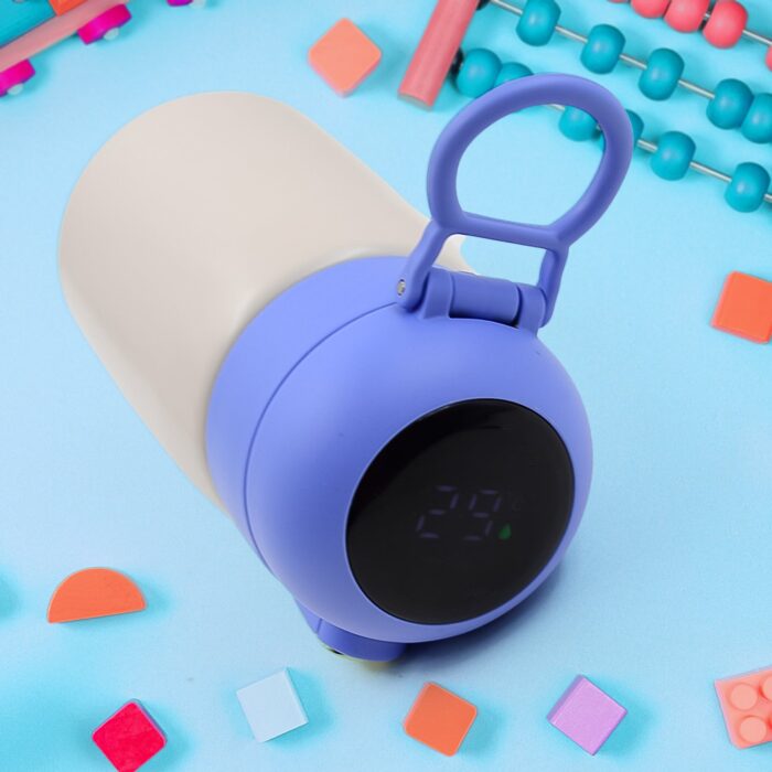 Smart Vacuum Insulated Water Bottle with LED Temperature Display (300 ML Approx) - Image 3