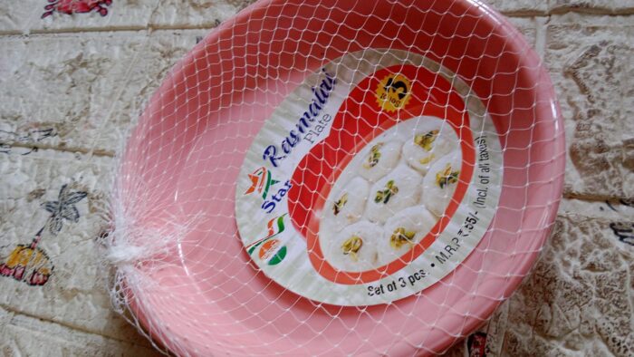 Round Small Plastic Rasmalai / Snacks / Breakfast Plates, Restaurant Serving Trays Home School Coffee Hotel Kitchen Office Reusable Plates for Outdoor, Camping, BPA-free (3 Pcs Set) - Image 6