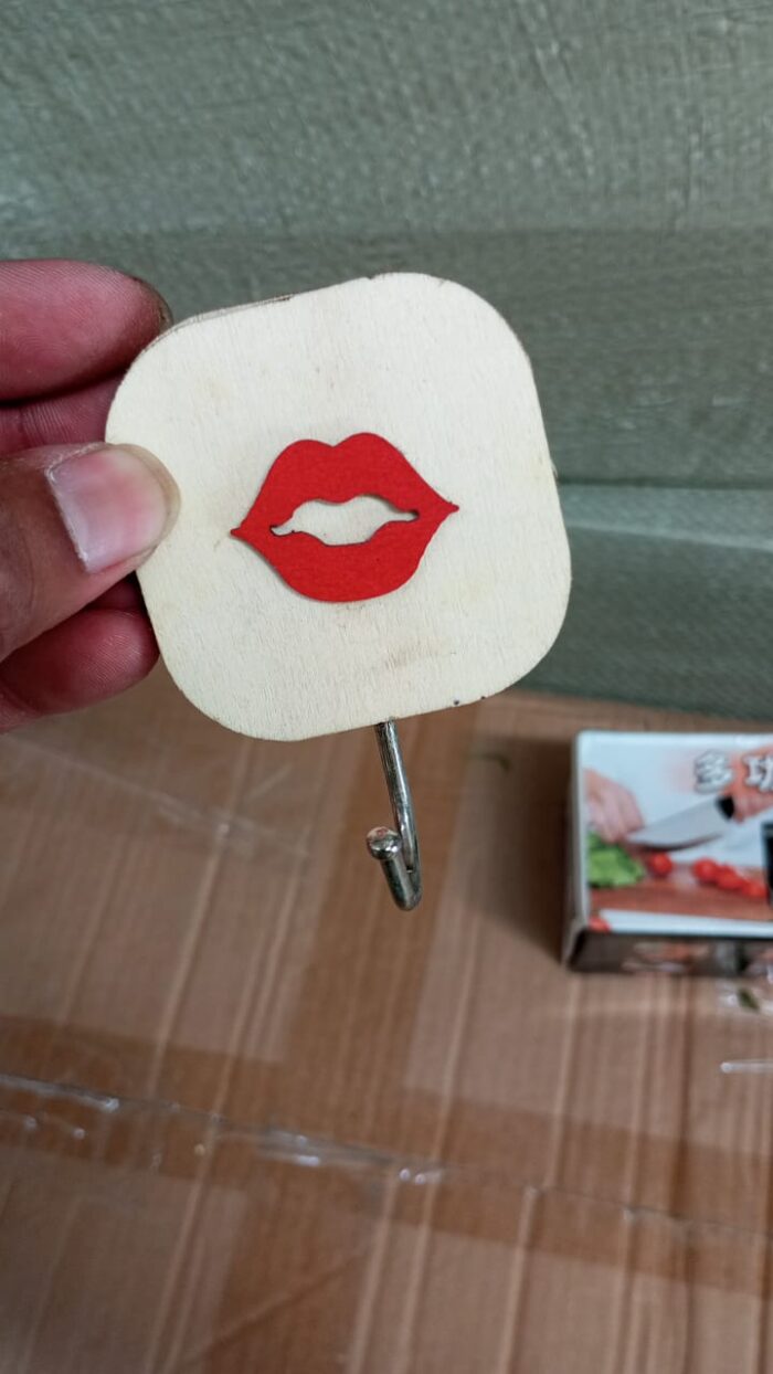 Wooden Cartoon Hook Wall Hanging Hooks Wall Storage Hook Wall Mounted Hat Hooks Wall Coat Hooks Hanger Backpack Hook Clothes Hook Office Towel Hook Clothing Iron (1 pc) - Image 6