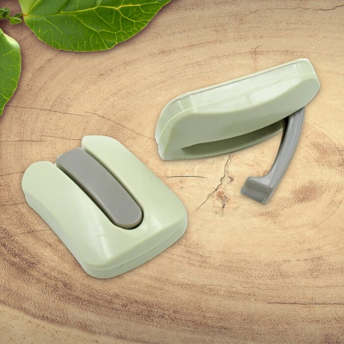 Multipurpose Self-Adhesive Hooks (Heavy Duty): Bathroom, Kitchen, Office - Image 5