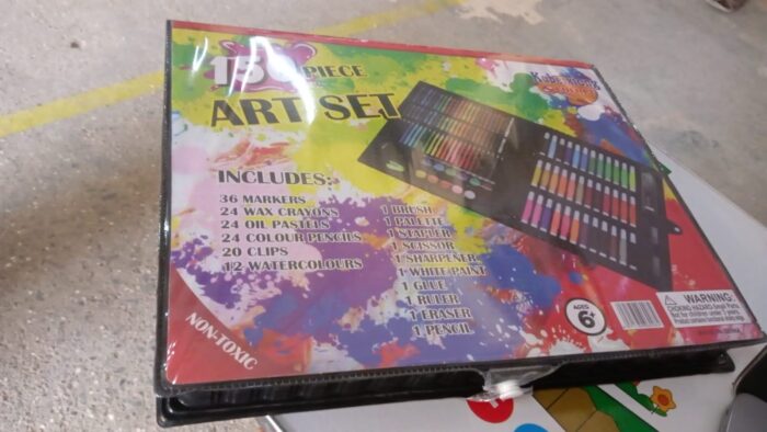 Painting & Drawing Sets for Kids (150 Pcs Set) - Image 7