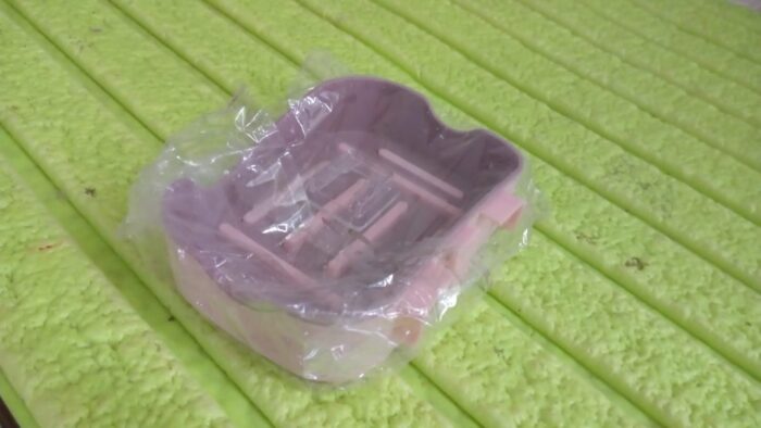 Plastic Soap Dish Holder for Bathroom Shower Wall Mounted Self Adhesive Soap Holder Saver Tray-Plastic Sponge Holder for Kitchen Storage Rack Soap Box, Bathroom (1 Pc) - Image 7