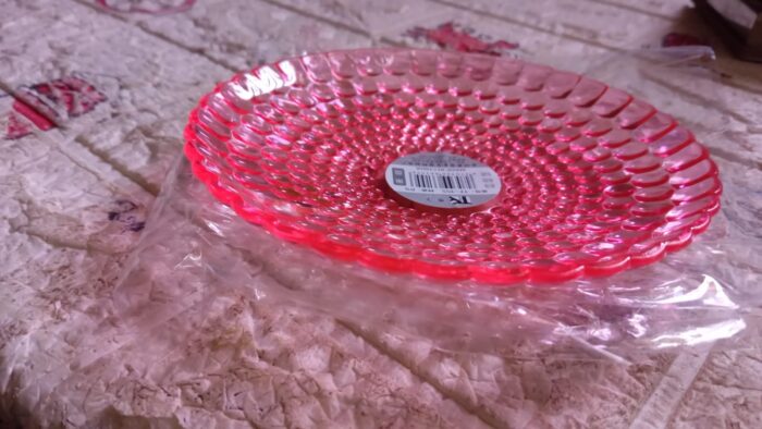 Round Plastic Dinner Plate  / Tray / Snacks / Breakfast Plate friendly Plastic Plate for Kids Party Supplies Birthday Holiday Party Dinnerware Supplies (1 Pc) - Image 6