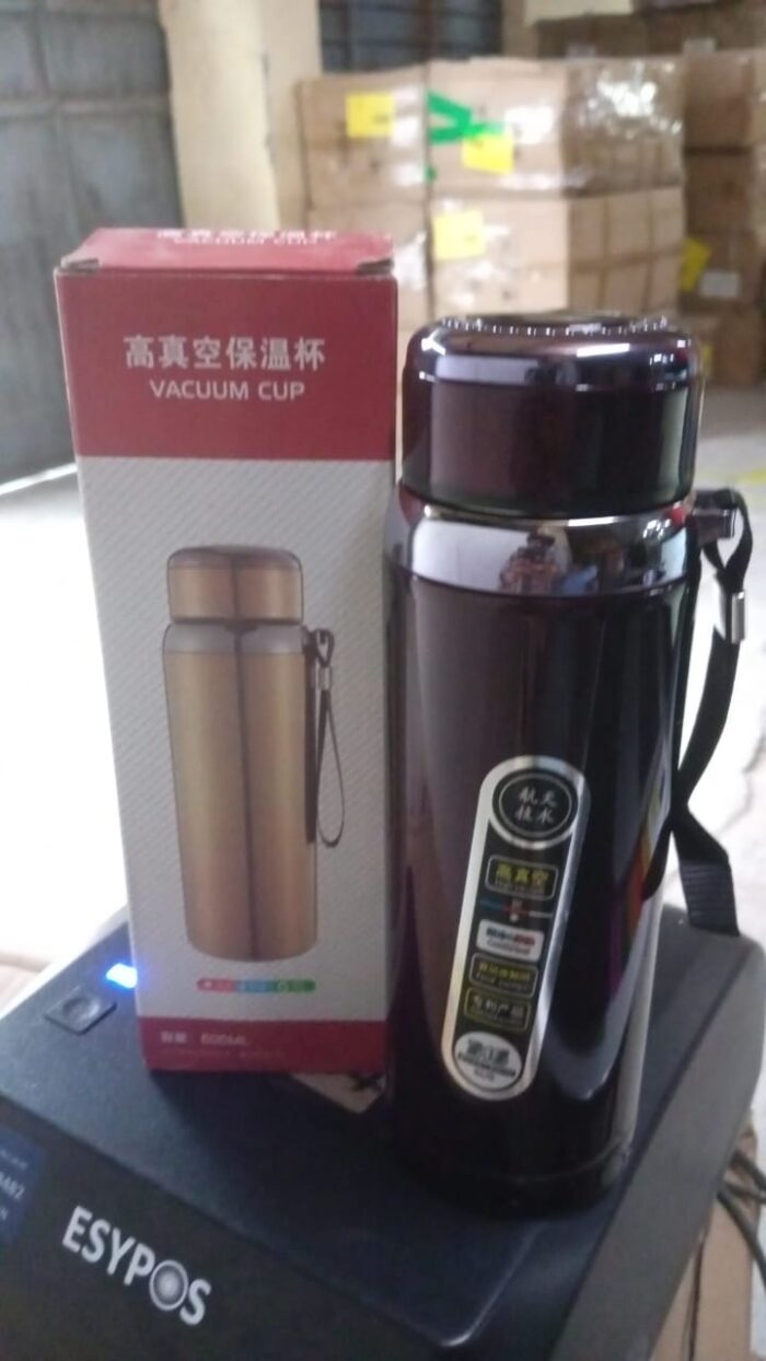Double Walled Insulated Hot and Cold Water / Tea / Coffee Thermal Bottles (600 ML / Mix Color) - Image 7