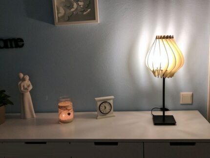 Modern Wooden Petal Table Lamp | Elegant Ambient Bedside Lamp | Decorative Home Lighting